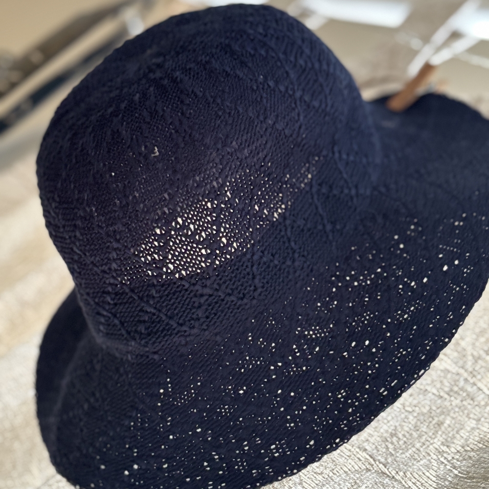 Elegant Navy Women's Sun Hat